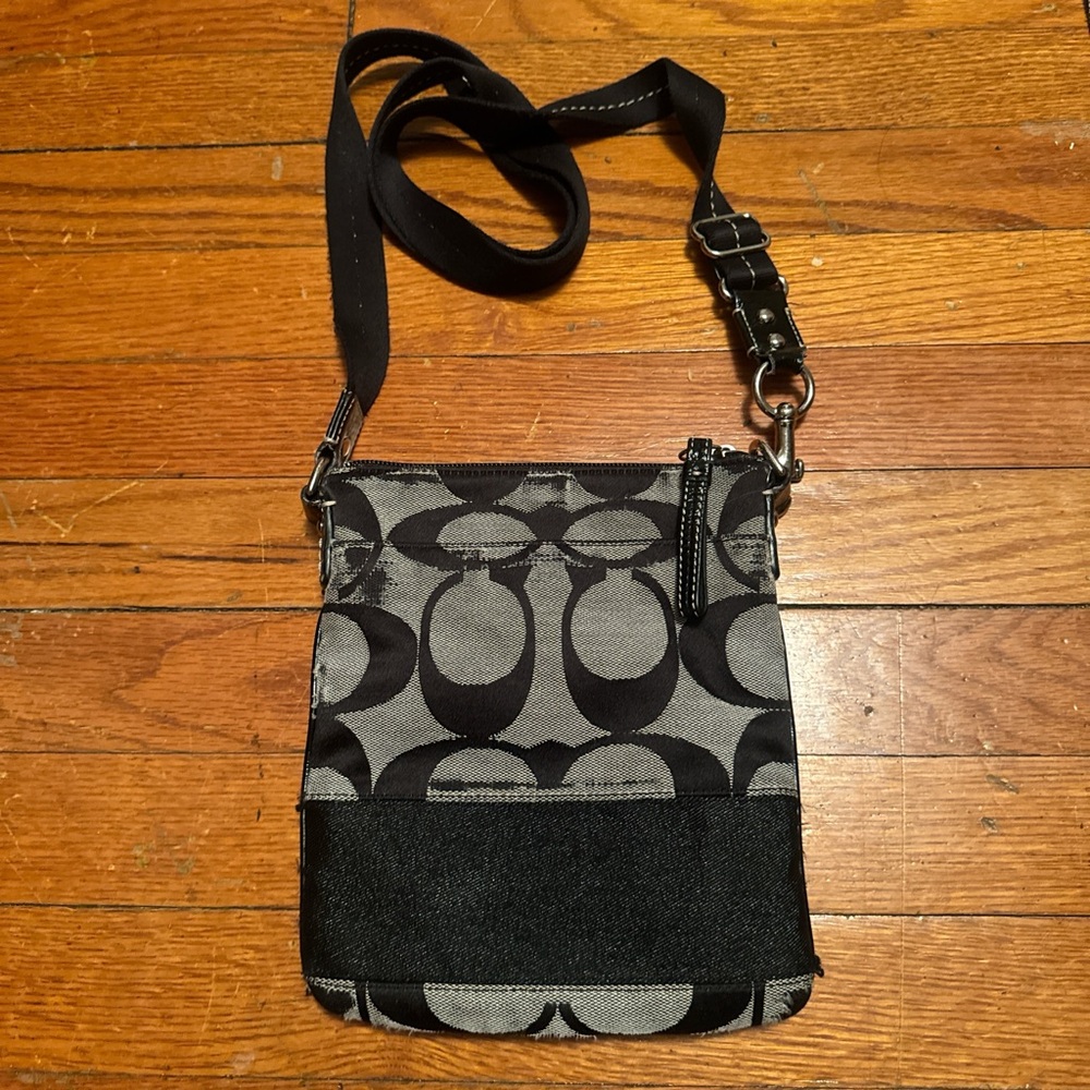 coach signature monogram bag